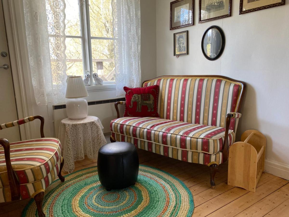 Bjoersjoeas Vildmark - Room In The Main House Olofstorp Екстериор снимка